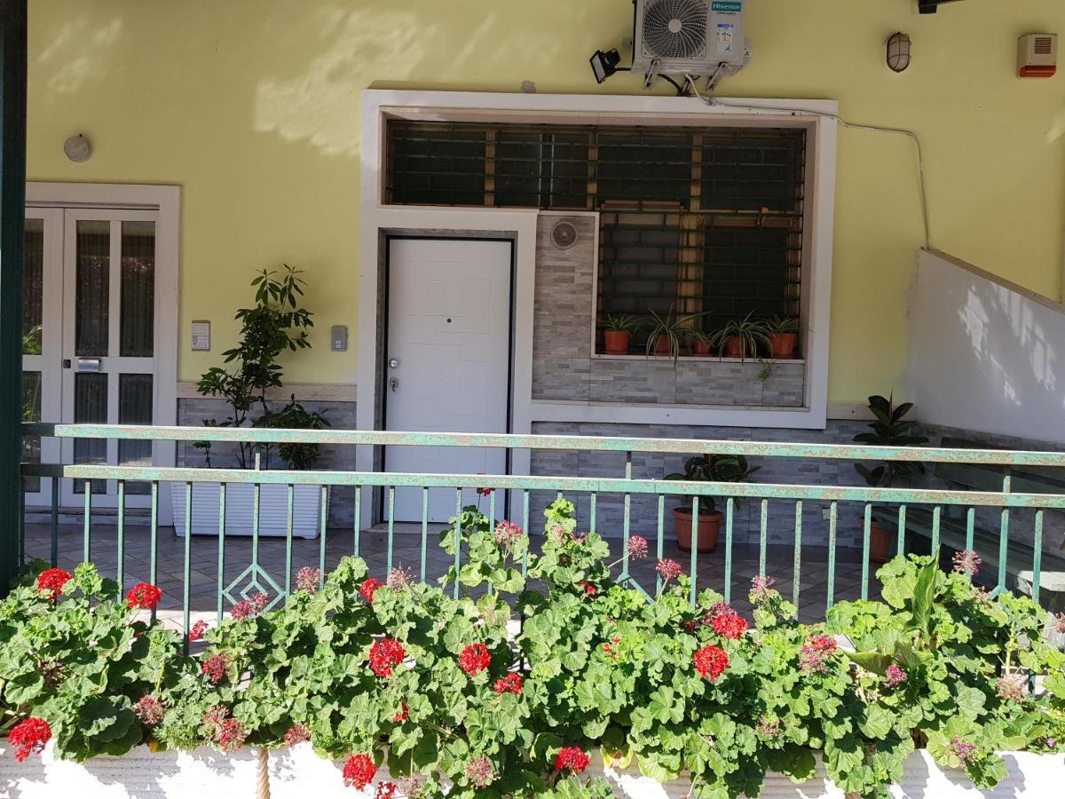 Stylish Apt Terina - Le Lincelle, Lamezia - Bright, Spacious, Elegant And With Terrace SantʼEufemia Lamezia Dış mekan fotoğraf